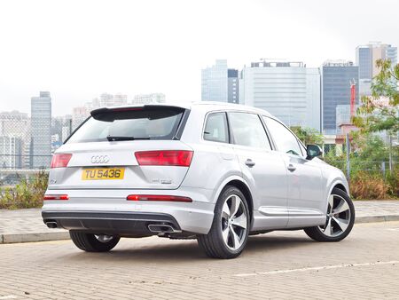 Hong Kong, China Nov 4 2015 : Audi Q7 2015 Test Drive Day on Nov 4 2015 in Hong Kong.のeditorial素材