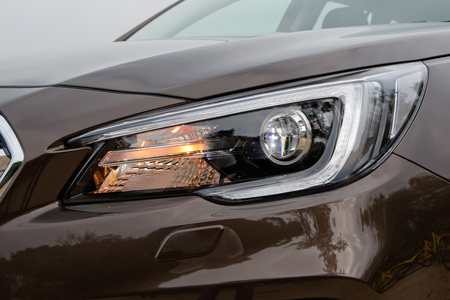 Hong Kong, China Jan 23, 2018 : Subaru Outback 2018 Head Lamp Jan 23 2018 in Hong Kong.のeditorial素材