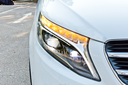 Hong Kong, China Feb 12, 2018 : Mercedes-Benz V-Class 2018 Head Lamp Feb 12 2018 in Hong Kong.のeditorial素材