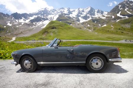 Old black sport carのeditorial素材