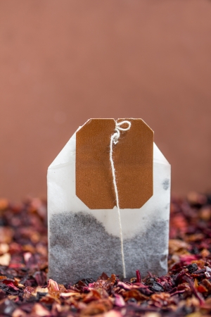 dried tea with plain tea bagの写真素材