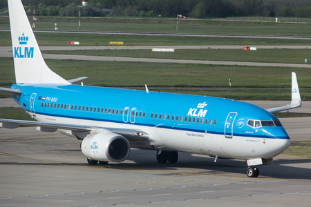 budapest, budapest/hungary - 24 04 18: klm airways airplane at budapest airport hungaryのeditorial素材
