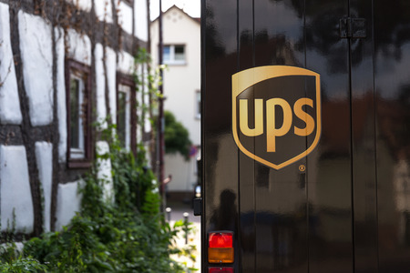 bad nauheim, hesse/germany - 28 06 18: ups truck logo in bad nauheim germanyのeditorial素材