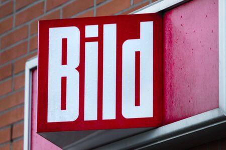 hamburg, hamburg/germany - 04 01 2020: bild newspaper logo hamburg germanyのeditorial素材