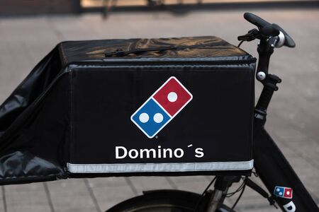 hamburg, hamburg/germany - 05 01 2020: dominos pizza bike in hamburg germanyのeditorial素材