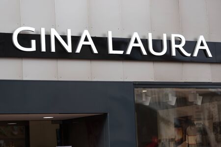 giessen, hesse/germany - 20 01 2020: gina laura shop sign in giessen germanyのeditorial素材