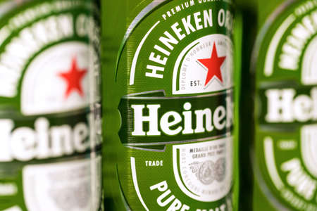 siegen, north rhine westphalia / germany - 23 03 2021: heineken bottles in a rowのeditorial素材