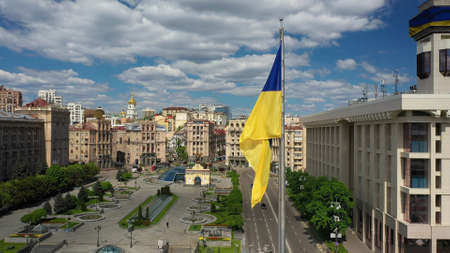 30.05.2020 Kiev Ukraine. Aerial photo of Maidan Nezalezhnosti.のeditorial素材