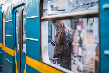 UKRAINE, KIEV - MAY 26, 2020: subway station Zoloty Vorota (Golden Gate). People in a subway carのeditorial素材