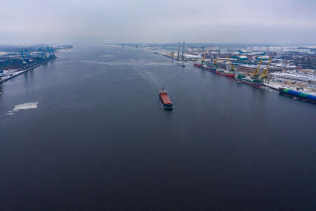 02-02-2021 Container ship on the Rhine River, Rhine Valley - UNESCO World Heritage Site, Germany.のeditorial素材