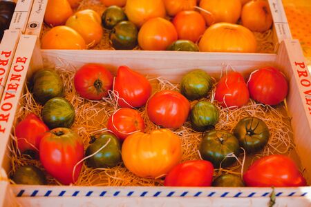France, Provence. Selling red fresh tomatoes on the marketのeditorial素材