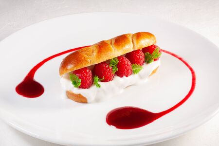 brioche with yogurt and fresh raspberries
