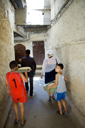 fezのeditorial素材