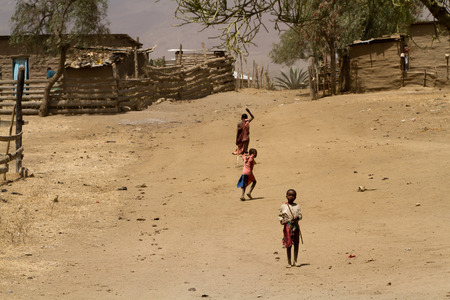 masai village, children in the middle of the roadのeditorial素材