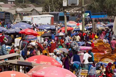 market day in a town of north tanzaniaのeditorial素材
