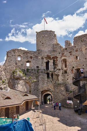 Ogrodzieniec. Poland 02 June 2019 - Ruin of Ogrodzxieniec castle in southern Poland.のeditorial素材