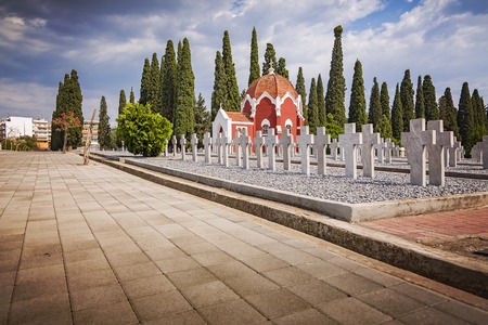 AUGUST 2017, THESSALONIKI GREECE: Zejtinlik military cemetary, joined graves of French soldiers fallen in WWIのeditorial素材