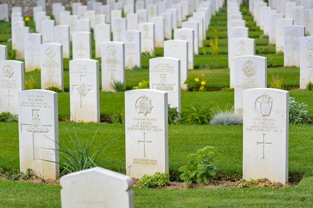 AUGUST 2017, THESSALONIKI GREECE: Zejtinlik military cemetary, joined graves of English and Irish fallen soldiers in WWIのeditorial素材