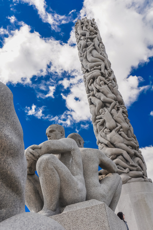 MAY 2015, OSLO NORWAY: Famous Vigeland park, or Frogner park, statues and architectureのeditorial素材