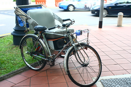 Trishaw bicycle Singapore, old transport tourの写真素材
