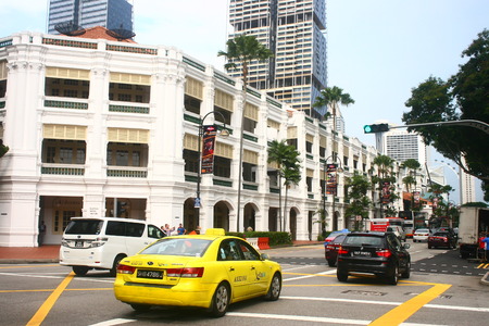 Singapore Street with Taxi, Cab and Traffic, Busy afternoon, Tour and travel Singaporeのeditorial素材