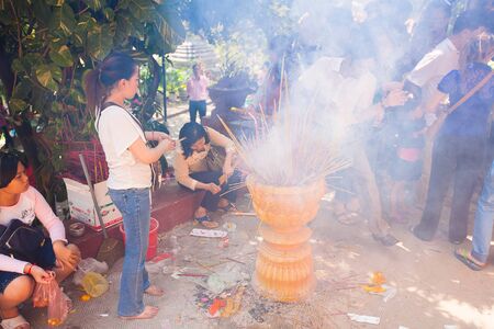 PHNOM PENH, CAMBODIA - 31 JANUARY 2014 People celebrate Chinese New Year on 31 of january 2014, in Phnom Penh, Cambodiaのeditorial素材