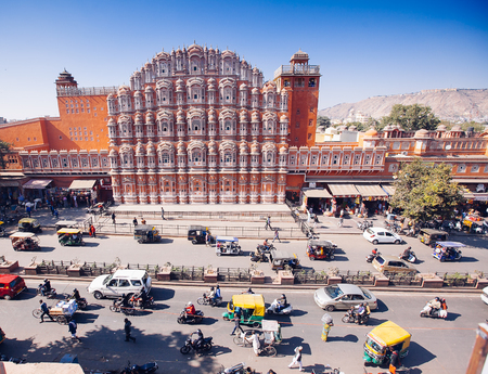 JAIPUR, INDIA - JAN 17: Hawa Mahal or Place of winds or breeze January 17, 2017 Rajasthan, Indiaのeditorial素材