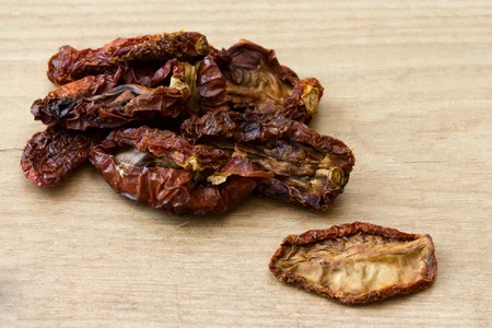 Close-up image of sun-dried tomatoes.の写真素材