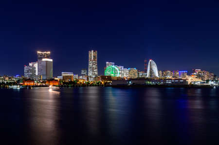 Night view of Yokohama Alla Tomirayの写真素材