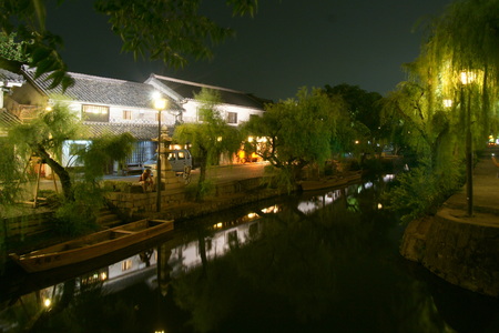 Kurashiki bikan area at nightのeditorial素材