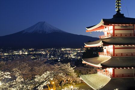 Churieto pagoda with Mt.Fuji and full blooming Cherry blossom tree, Fujiyoshida, Japanのeditorial素材