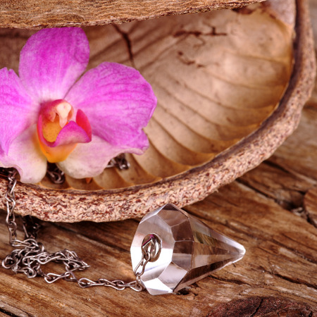 Chrystal pendulum