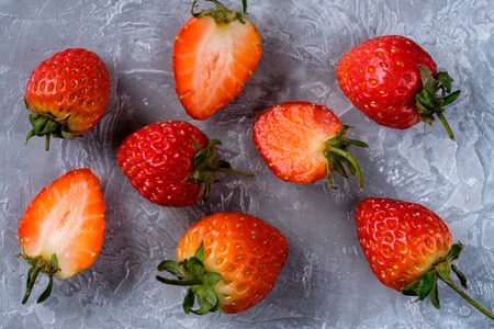 Healthy food. Fresh and juicy strawberries on the tableの写真素材