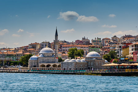 View of Asia and Embankment Uskudar in Istanbulのeditorial素材