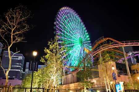 Yokohama, Japan-Minato-mirai at night.Ferris wheelのeditorial素材