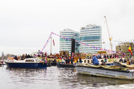 AMSTERDAM, NETHERLANDS - NOVEMBER, 18, 2012  Sinterklaas arrives in Holland by boatのeditorial素材