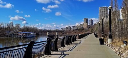 River valley walk - Louise McKinney Riverfront Park, Edmontonのeditorial素材
