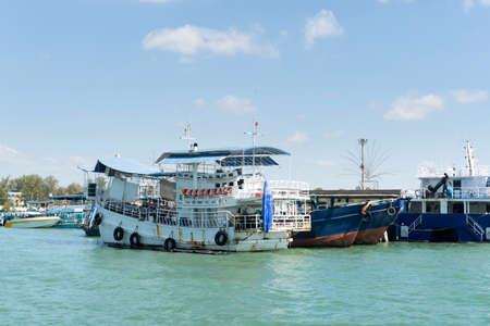 Passenger boat for Transport tourists to Koh Samet. Thailandの写真素材