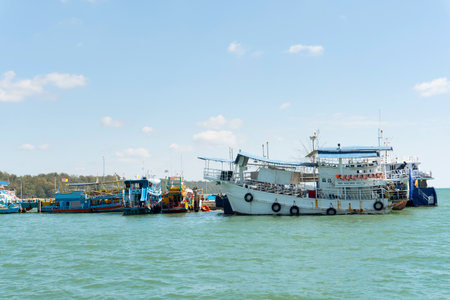 Passenger boat for Transport tourists to Koh Samet. Thailand