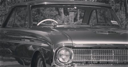 Close up of an old Fordの素材