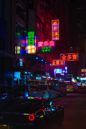 Hong Kong, Kawloon / Hong Kong - 11 April 2018: Hong Kong Neon Signages at Nightのeditorial素材