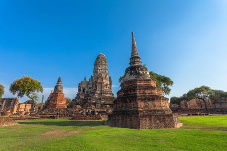 Wat Phra Si Sanphet the temple of the Buddha Si Sanphet was the most important temple in the 
Ayutthaya Kingdom. 
Wat Phra Si Sanphetの写真素材
