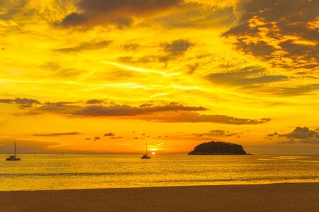 
beautiful cloud in golden sky at sunset in Kata beach Phuket Thailand
の写真素材