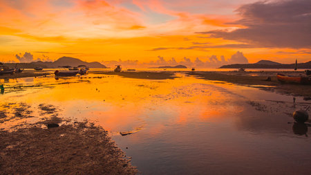 red sunrise over sea footage. Nature image High quality footage. Scene of Colorful romantic sky sunrise with Changing the color of the sky background. 
beautiful sky at sunrise in nature and travel concept.の写真素材