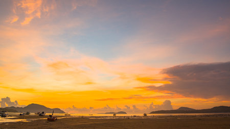 red sunrise over sea footage. Nature image High quality footage. Scene of Colorful romantic sky sunrise with Changing the color of the sky background. 
beautiful sky at sunrise in nature and travel concept.の写真素材