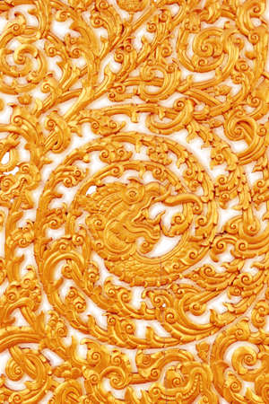  Golden Dragon sculpture with isolate white background の写真素材