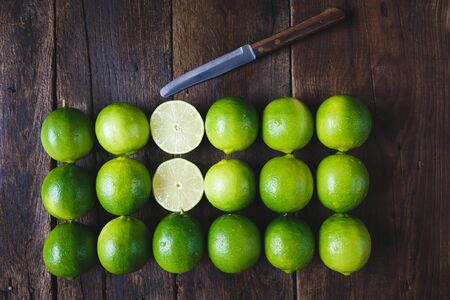 Fresh Green Lemonsの写真素材