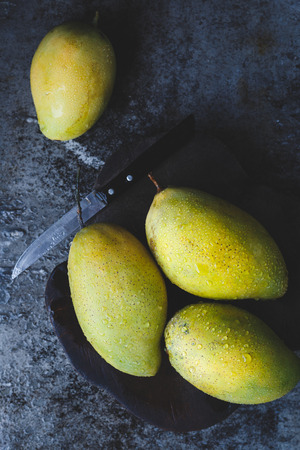 Ripe mangoesの写真素材