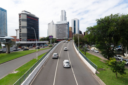 Salvador, Bahia, Brazil - August 11, 2023: Cars going up the viaduct of Avenida Tancredo Neves in the city of Salvador, Bahia.のeditorial素材