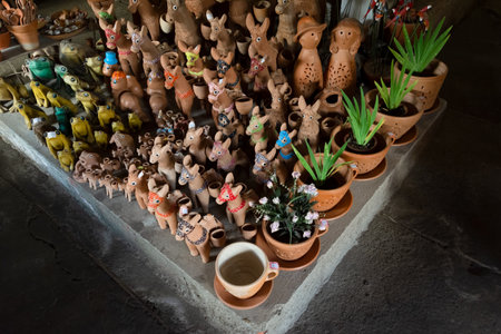 Aratuipe, Bahia, Brazil - May 30, 2015: Ceramic works for sale in Maragogipinho in the city of Aratuipe, Bahia.のeditorial素材